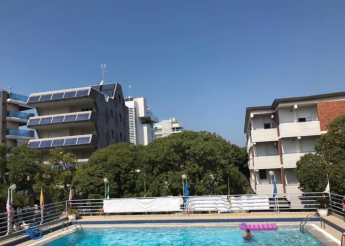 Blue Marine Hotel 3*